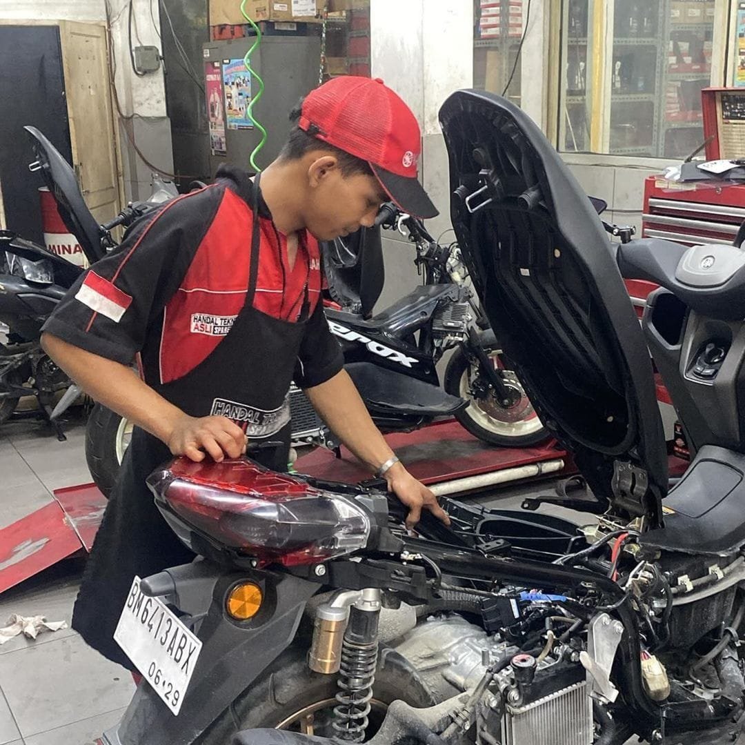 Tips Merawat Motor Agar Tetap Awet 1 merawat motor